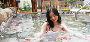 Two Days Shanghai to Wuyi Hot Spring Vacation Package