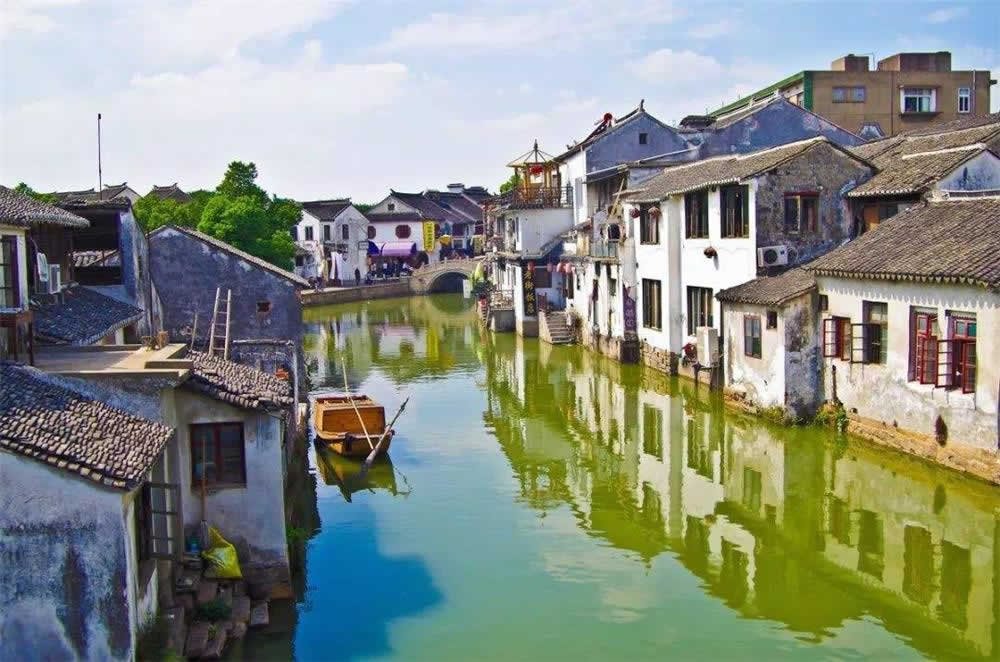 Suzhou Day Tour with Extension to Tongli Water Town From Shanghai