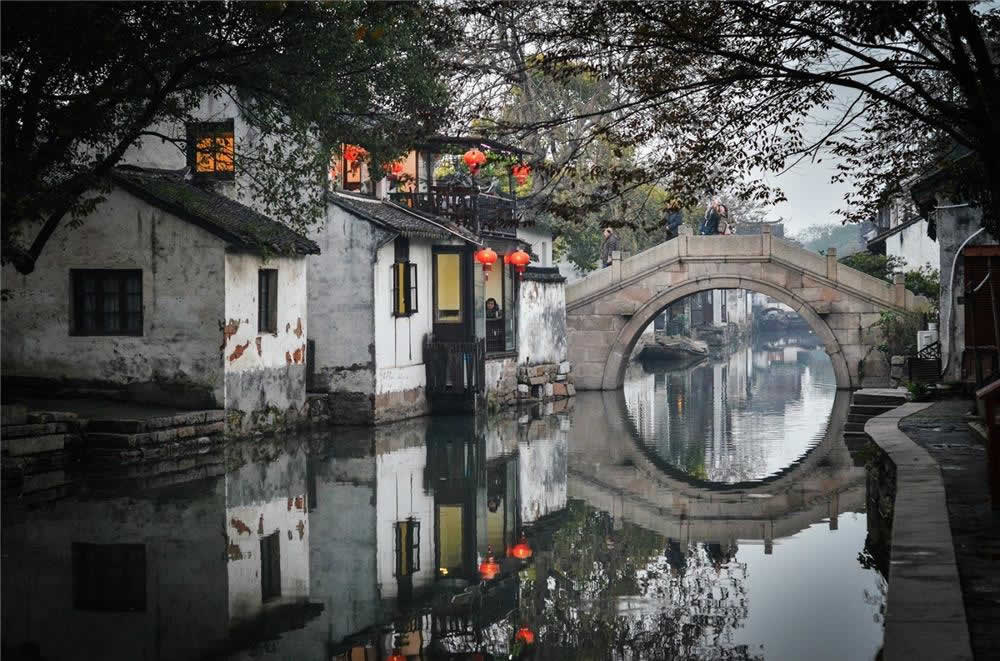 Zhouzhuang Water Village Day Tour From Shanghai