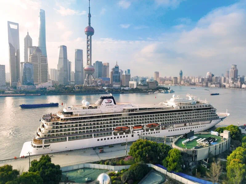 Hassel Free Shanghai Highlights Day Tour with Round-Way Cruise Port Transfer