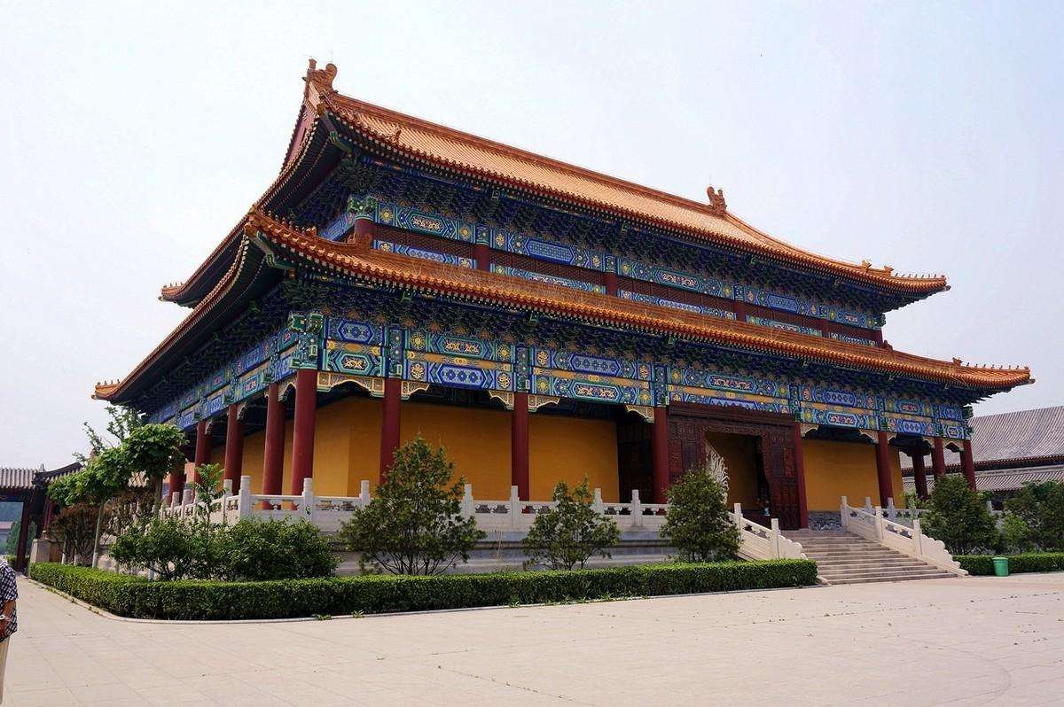 Jade Buddha Temple