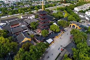 Hanshan-Temple-in-Suzhou