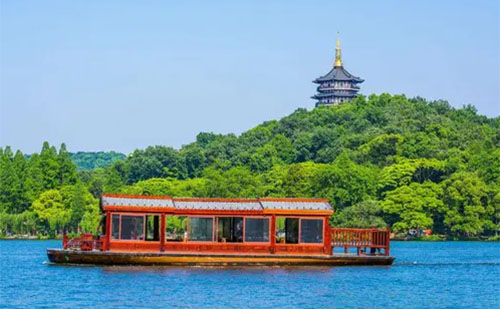 West-Lake-Boat-Cruise