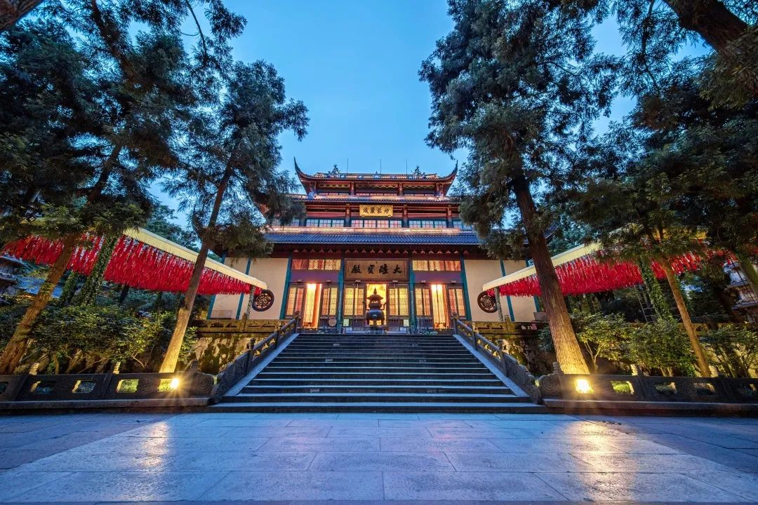 Lingyin-Temple-Hangzhou