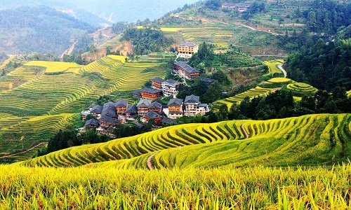 villages-of-the-Zhuang-and-Yao-minorities-View