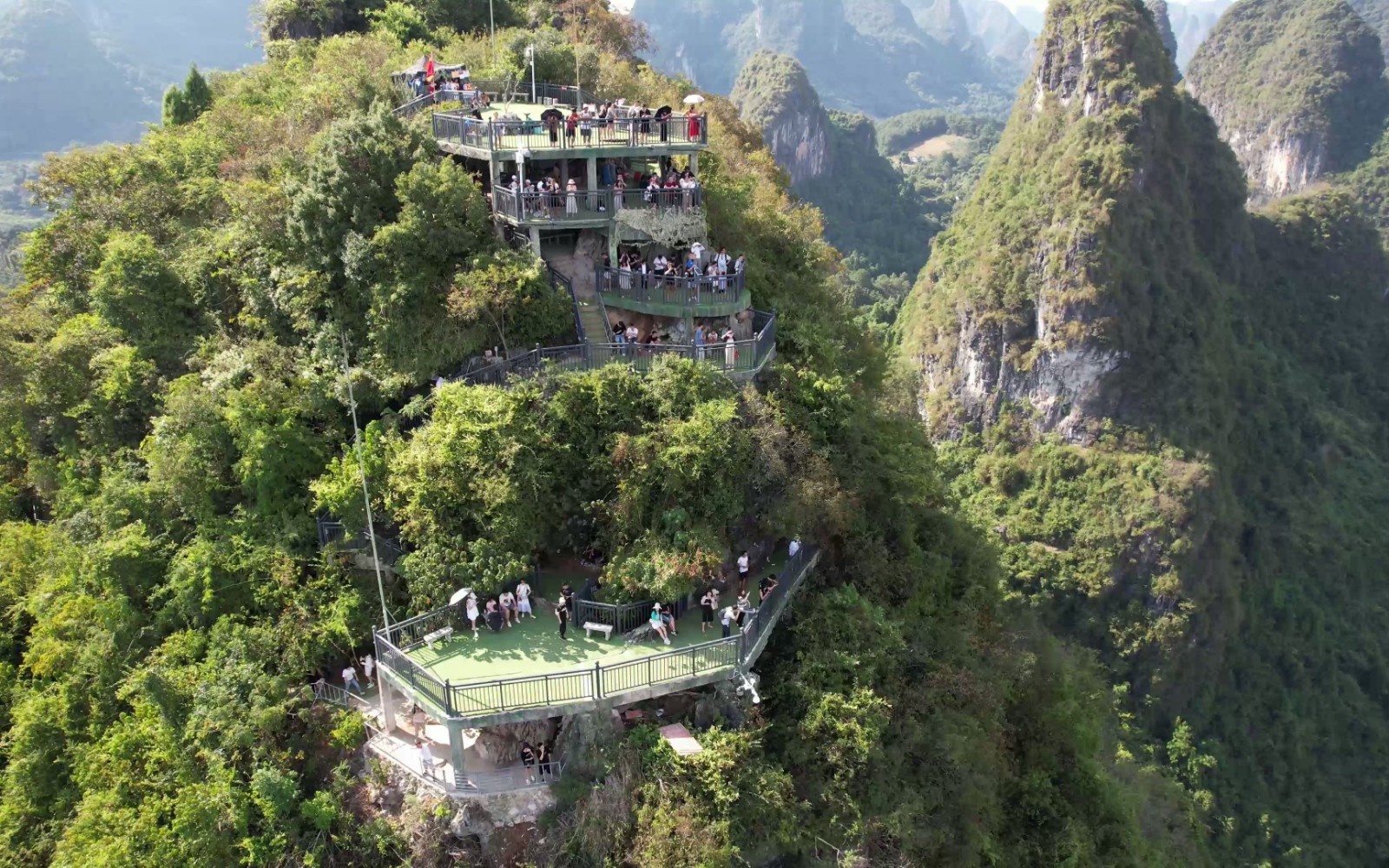 Xianggong-Mountain-Guilin