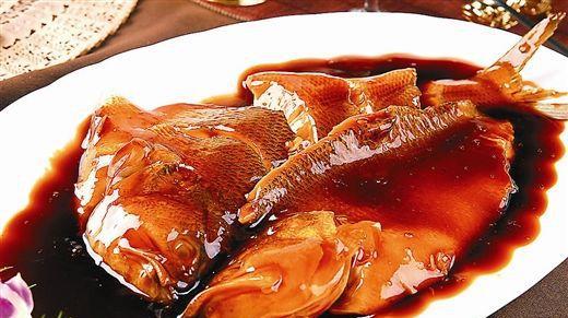 West-Lake-Fish-in-Vinegar-Sauce