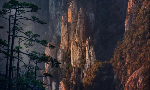 Magical-Brushwork-huangshan