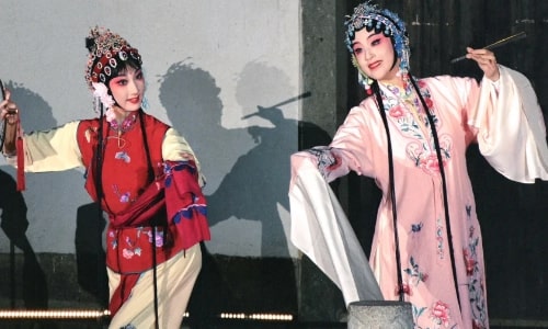 opera-xinchang opera-xinchang